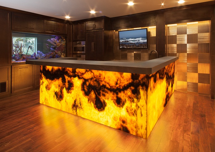Đá xuyên sáng onyx trong nội thất